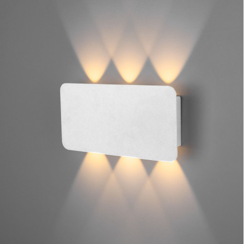 Настенный светодиодный светильник Angle LED 40138/1 LED белый Elektrostandard